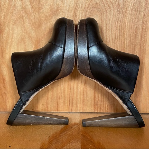 Womens 7.5 Cole Haan Stephanie Backless Heel Black SEF1160 - Picture 6 of 8